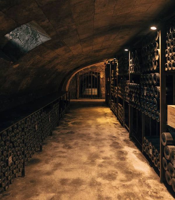 Le caveau du Château Canon